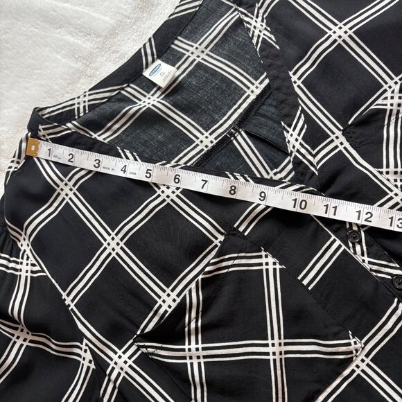 Old Navy Womens Black & White Button Up Plaid Long Sleeve V-Neck Blouse XL - Picture 12 of 15